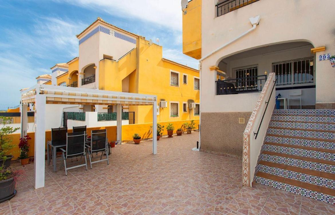 Bungalow La Herrada Los Montesinos Eksteriør bilde