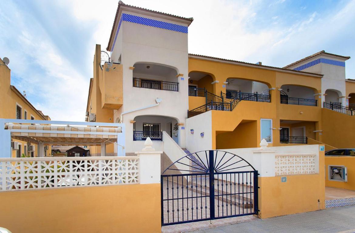 Bungalow La Herrada Los Montesinos Eksteriør bilde