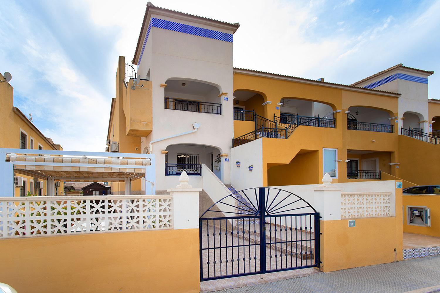 Bungalow La Herrada Los Montesinos Eksteriør bilde